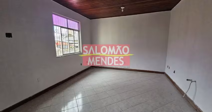 Imóvel comercial com 10 salas, garagem junto ao sesc e a doca
