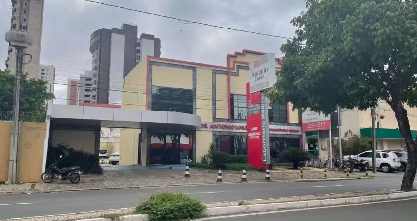 PRÉDIO COMERCIAL