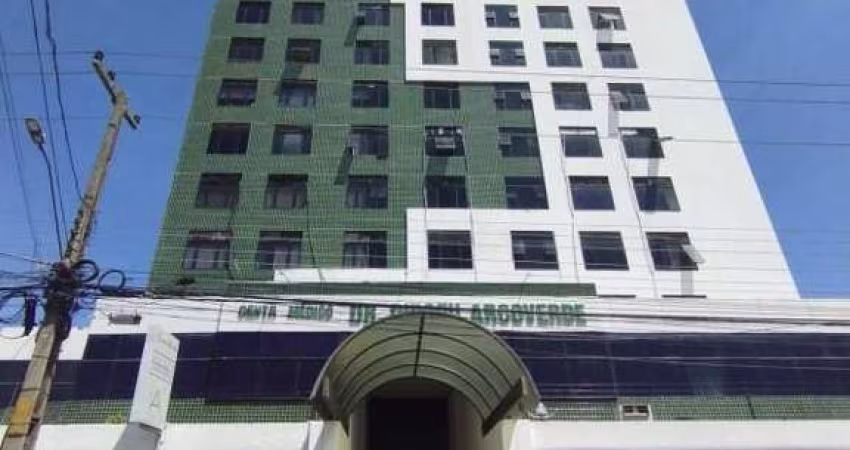 Sala comercial no Centro Médico Dirceu Arcoverde