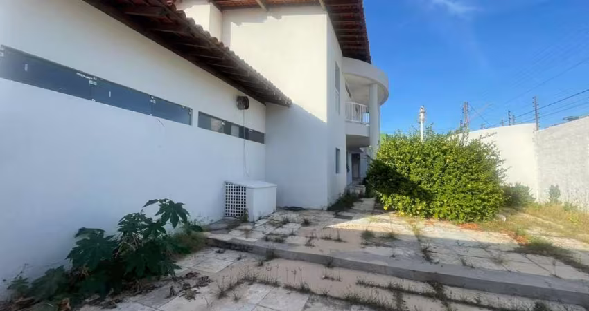 Casa Comercial