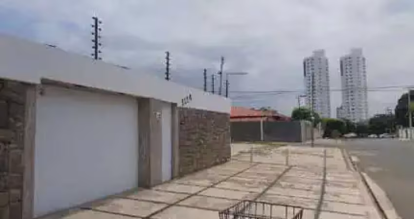 Casa Comercial
