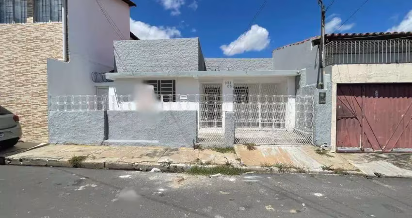 Casa com 3 quartos para alugar na Quadra Parque Piauí, Parque Piauí, Teresina