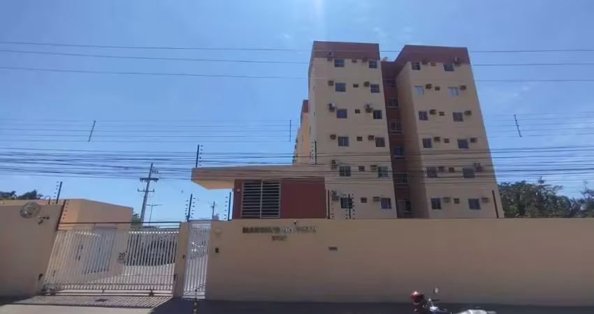 Apartamento com 3 quartos para alugar na Avenida São Francisco, Comprida, Teresina
