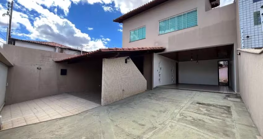 Casa com 4 quartos à venda na Rua São João, Centro, Teresina