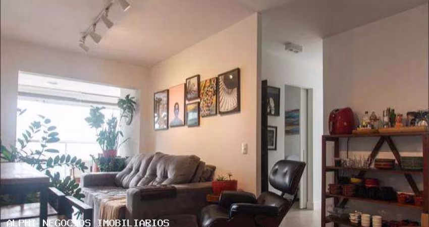 Apartamento para Venda em São Paulo, Cambuci, 1 dormitório, 1 banheiro, 1 vaga