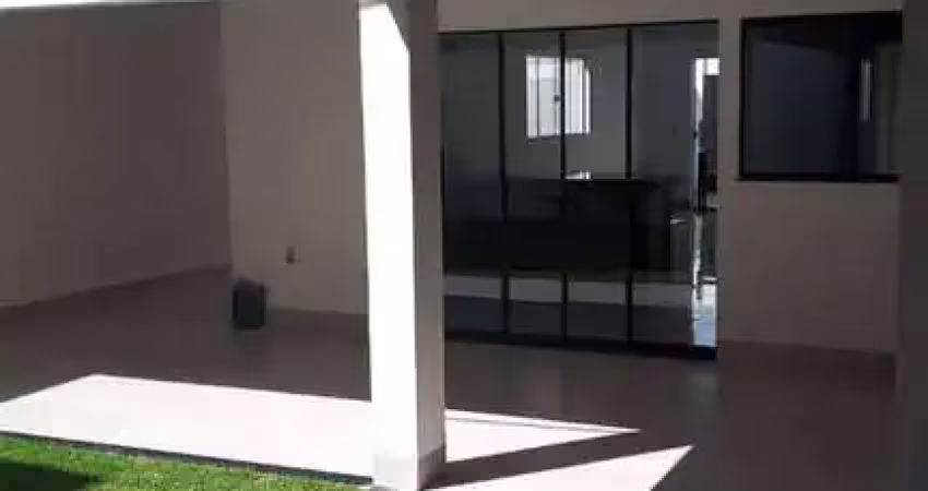 Casa com 3 quartos à venda na Rua Joaquim Carneiro, 1001, Jardim Europa, Uberlândia