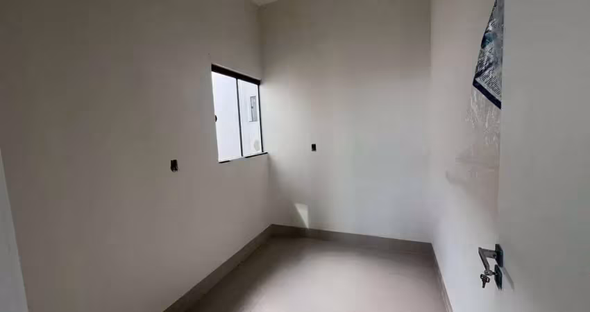 Casa com 3 quartos à venda na Rua Bento Teixeira, 70, Novo Mundo, Uberlândia