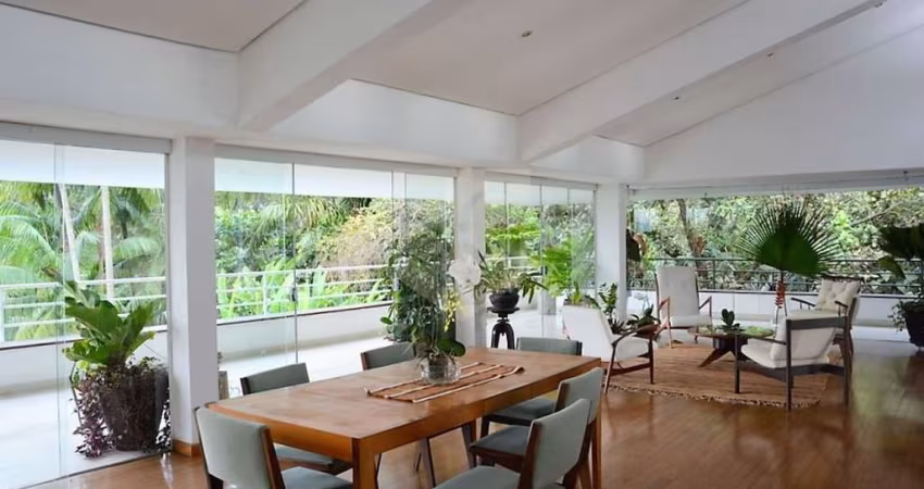 Casa a Venda no Guarapiranga em Sao Paulo - SP