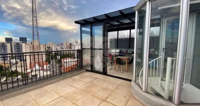 Cobertura Duplex a Venda próximo ao metro Vila Madalena em São Paulo - SP