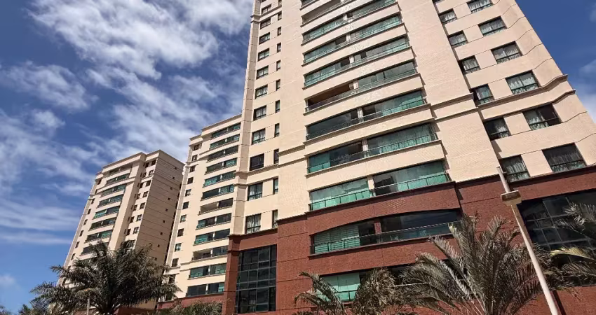 Luxuosa cobertura em patamares 4 suítes 4 vagas vista mar vista parque o quê