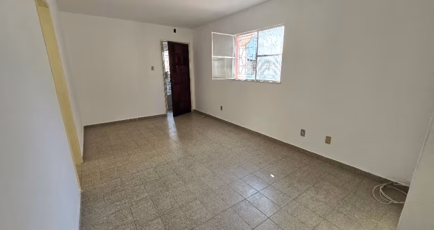 Apartamento no Centro, co. 03 quartos