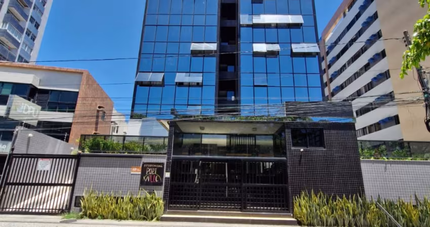 Apartamento na Pajuçara, quarto e sala