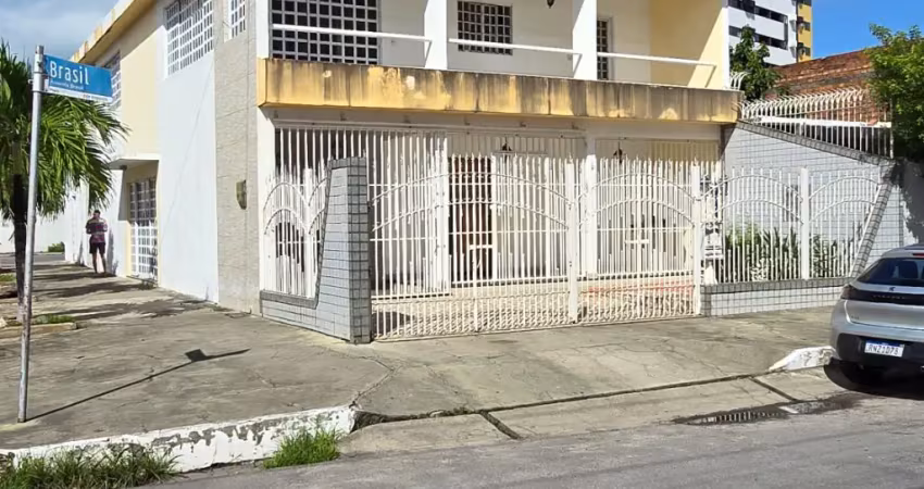 Casa no Poço com 5 quartos