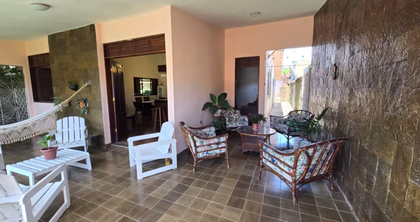 Casa com 3 quartos à venda na Rua Audálio Lopes da Silva, 38, Antares, Maceió