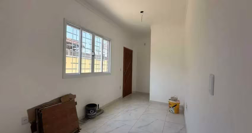 Sobreposta baixa no bairro Areia Branca em Santos