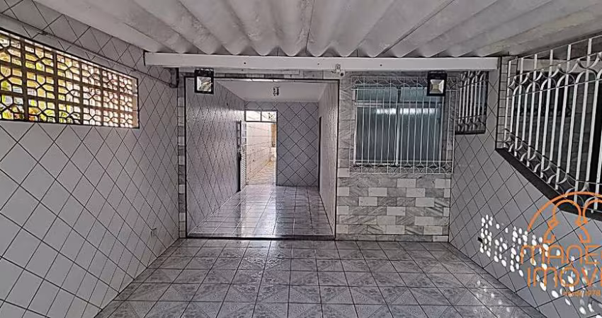Casa à venda, 2 quartos, 1 suíte, 1 vaga, Santa Maria - Santos/SP