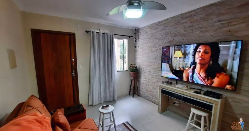 Apartamento com dois dormitórios e um banheiro à venda no Morro Nova Cintra.