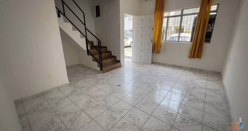 Sobrado à venda, 3 quartos, Caneleira - Santos/SP