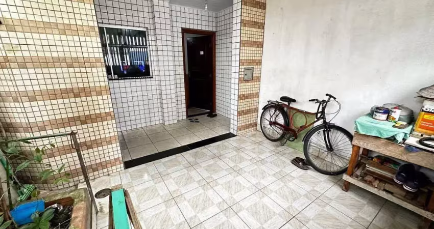 Sobrado à venda, 3 quartos, 1 suíte, 1 vaga, Rádio Clube - Santos/SP