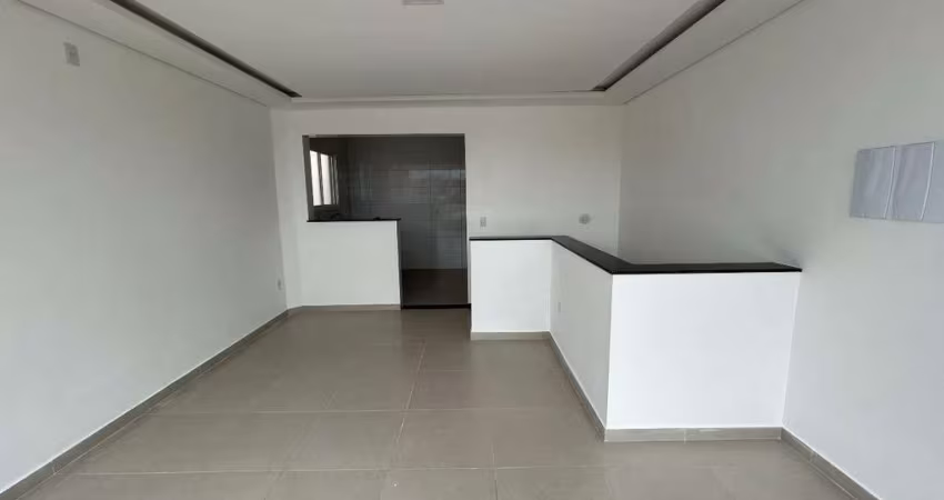 Sobrado à venda, 2 quartos, 1 suíte, 1 vaga, Bom Retiro - Santos/SP