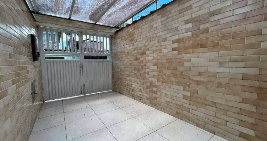 Casa à venda, 2 quartos, 1 suíte, 1 vaga, Santa Maria - Santos/SP