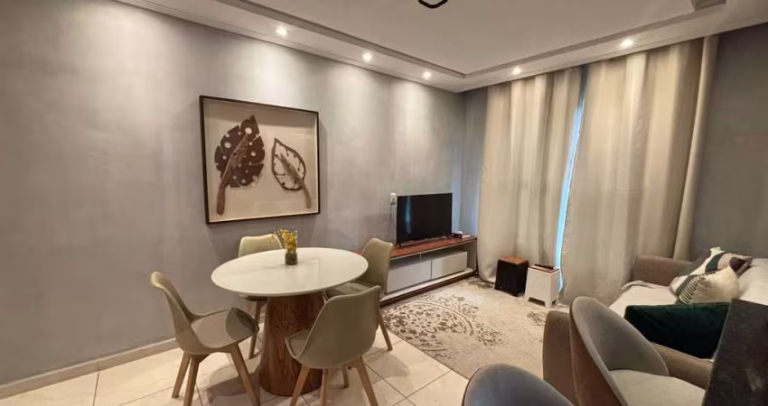 Apartamento à venda, 2 quartos, 1 vaga, Vila Voturua - São Vicente/SP