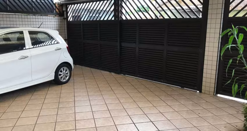 Casa à venda, 3 quartos, 1 suíte, 2 vagas, Catiapoa - São Vicente/SP