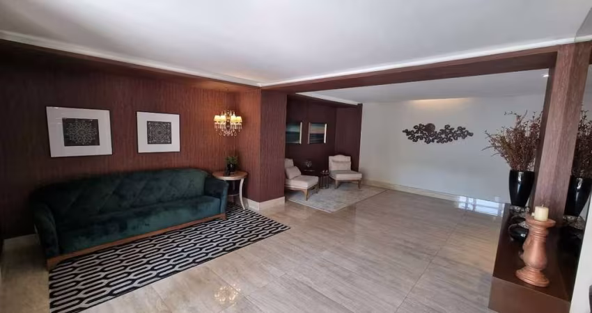 Apartamento alto padrão no Embaré