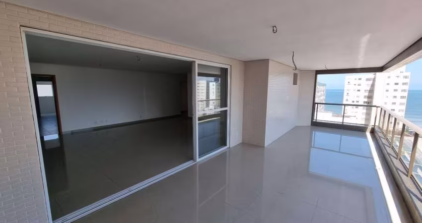 Apartamento alto padrão com vista mar no Embaré