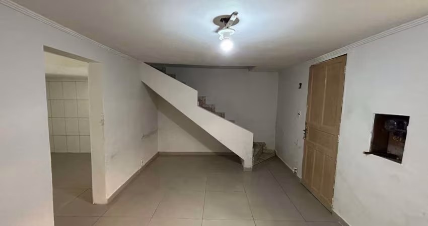 Casa à venda, 2 quartos, 4 vagas, São Jorge - Santos/SP