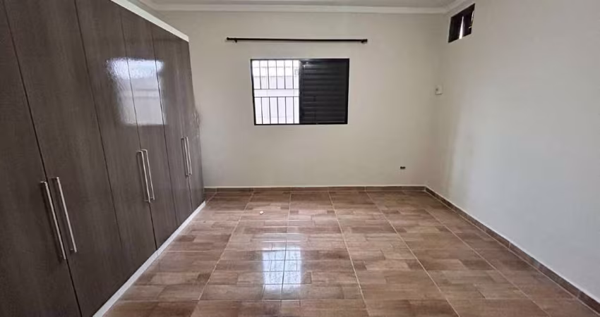 Casa à venda, 4 quartos, 2 vagas, Cidade Nautica - São Vicente/SP