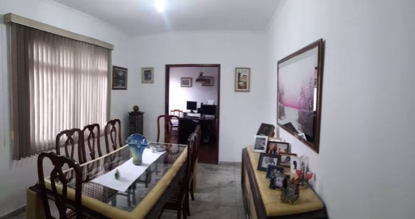 CASA - VENDA - 4 QUARTOS(1 SUÍTE) - CENTRO - SÃO VICENTE/SP
