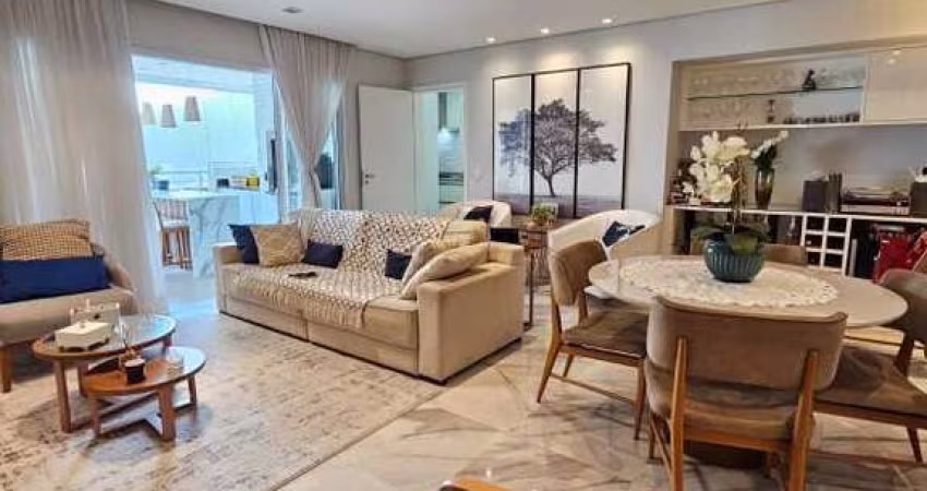 Apartamento finamente decorado com lazer completo