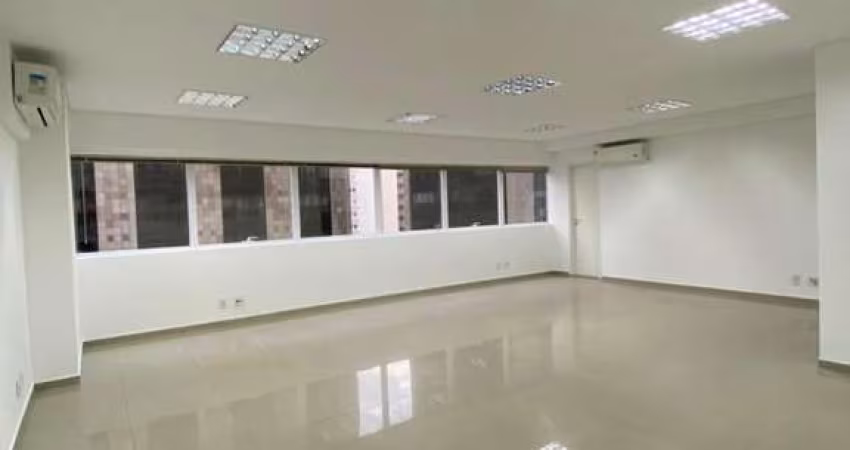 Sala Comercial para Venda em Curitiba, Centro Cívico, 1 banheiro, 1 vaga