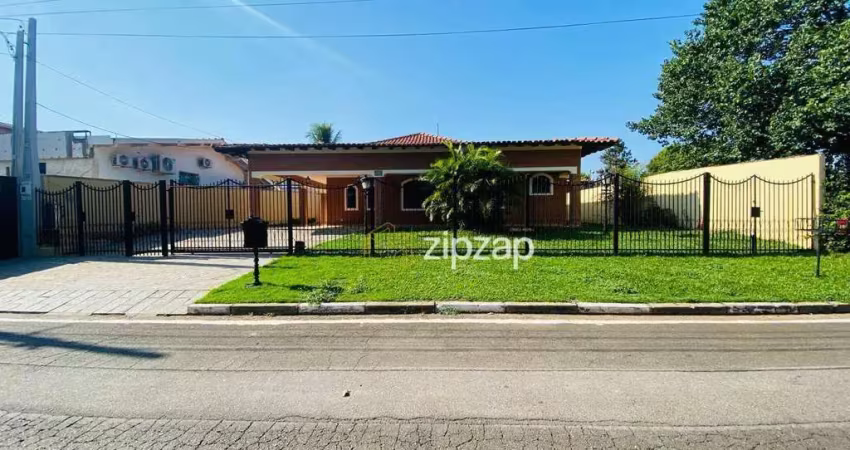 Casa com 3 quartos , 450 m² - venda por r$ 2.490.000 ou aluguel por r$ 9.730/mês - condomínio marambaia - vinhedo/sp