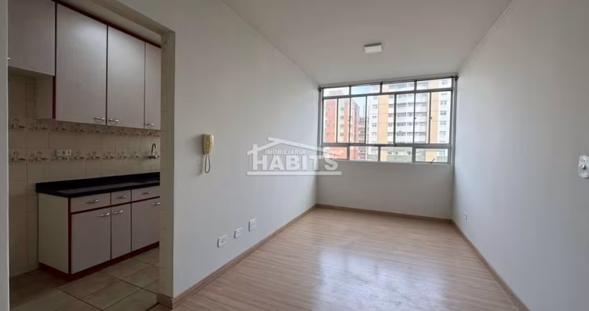Apartamento com 2 quartos para alugar na Avenida Presidente Affonso Camargo, 955, Cristo Rei, Curitiba