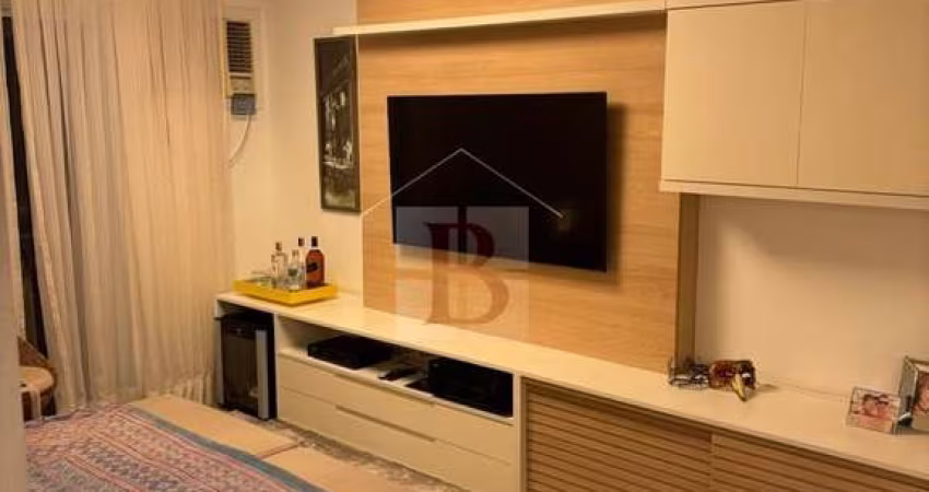 Apartamento à venda em Icaraí, Niterói-RJ: 3 quartos, 1 suíte, 1 sala, 3 banheiros, 2 vagas, 110m². Venha conferir!