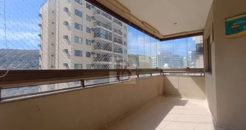 Venda de Apartamento de Luxo em Vital Brazil, Niterói-RJ: 3 Quartos, 1 Suíte, 1 Sala, 2 Vagas de Garagem, 100m² de Área.