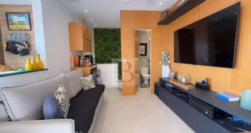 Cobertura de Alto Padrão com 3 Quartos e 134m² no Cobiçado Bairro de Santa Rosa, Niterói-RJ