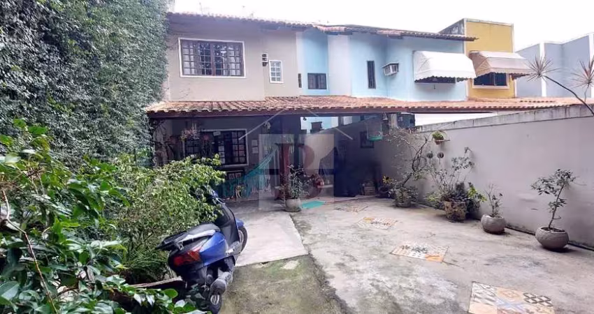 Casa com 3 quartos à venda na Rua Doutor Heleno de Gregório, 276, Piratininga, Niterói