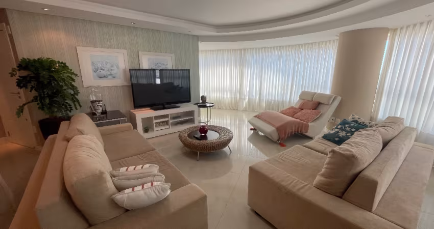 Apartamento Mobiliado na Quadra Mar