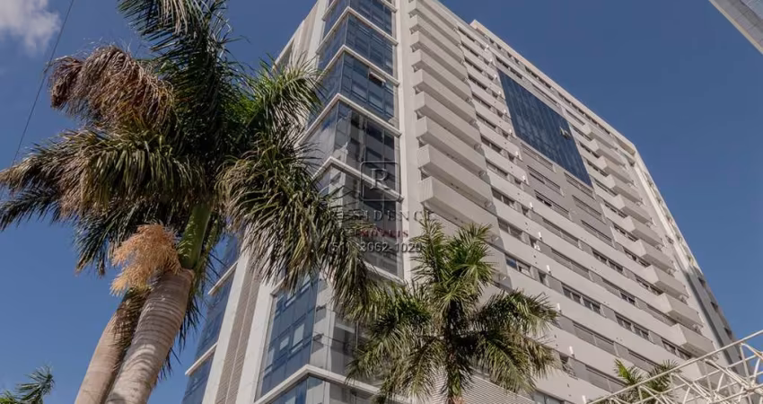 Apartamento à venda em Porto Alegre - Chácara das Pedras: 1 quarto, 1 suíte, 2 salas, 2 banheiros, 2 vagas de garagem, 60,15 m². Frente ao Parque Germânia.