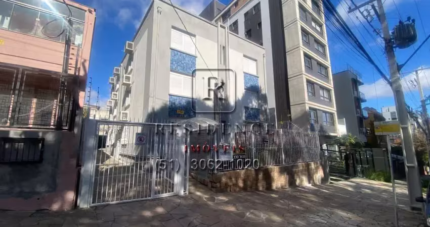 Apartamento de luxo para locação em porto alegre-rs, bairro rio branco: 2 quartos, 1 suíte, 2 salas, 2 banheiros, 1 vaga de garagem, 63,38m².