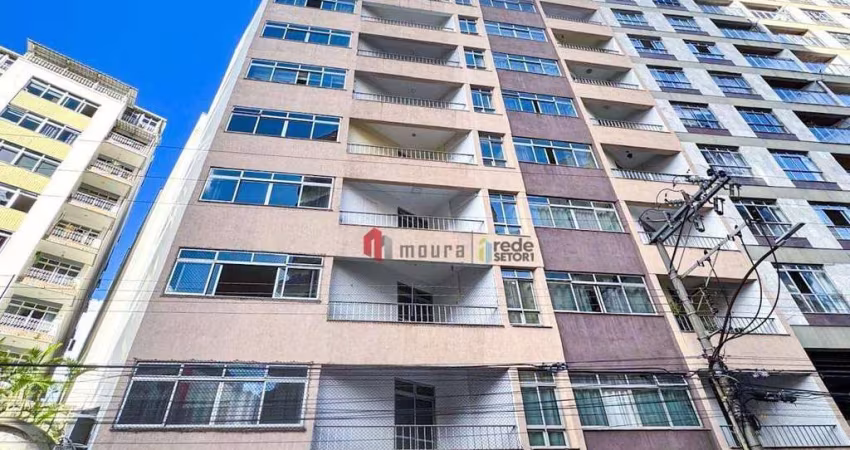 Apartamento - 3 quartos - reformando - elevador - garagem