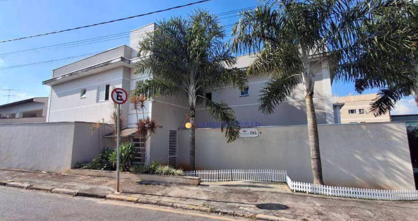Casa à venda, 106 m² por R$ 745.000,00 - Vila Pasti - Louveira/SP