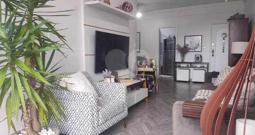 Apartamento com 3 quartos à venda ou para locação em Jardim Las Palmas - SP