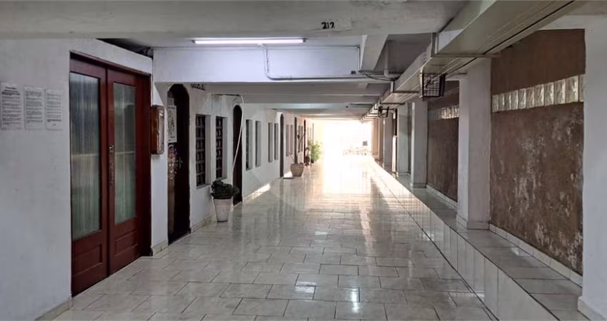 Salas à venda ou para locação em Centro - SP