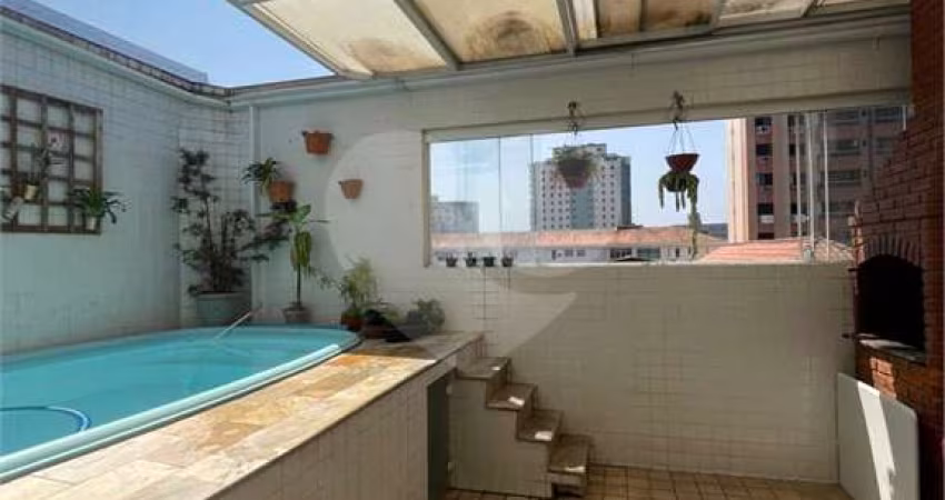 Casa de vila com 4 quartos à venda em Embaré - SP