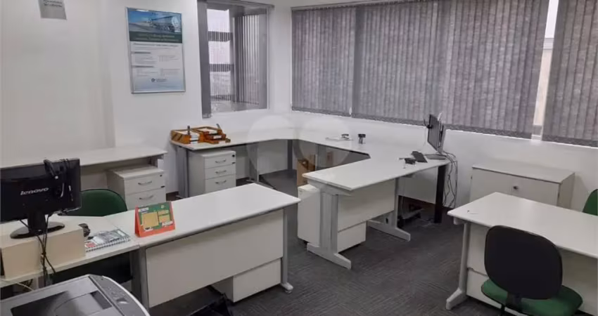 Sala comercial para alugar na Dos Expedicionários, Gonzaga, Santos