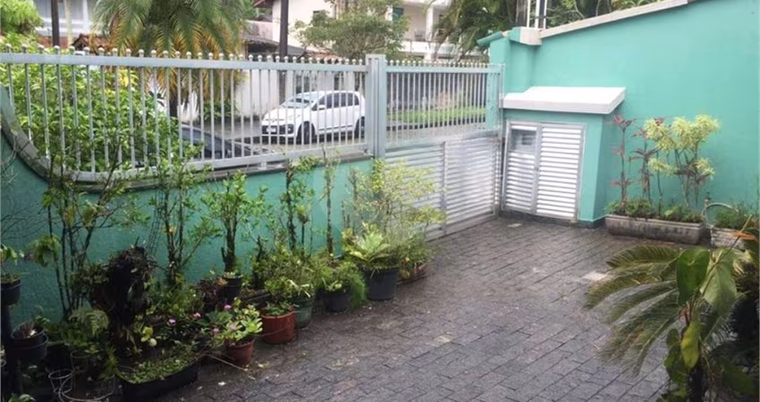 Condomínio com 4 quartos à venda em Balneario Praia Do Perequê - SP
